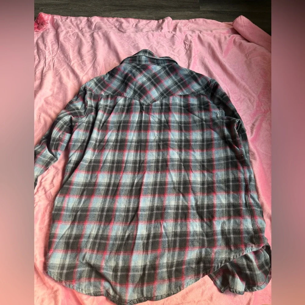 Wrangler Checkered Shirt - Black, Red, and Blue - Picture 5 of 6